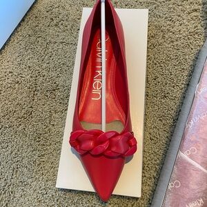 Calvin Klein Beeta Pink/Orange flats. Size 10. NWT.